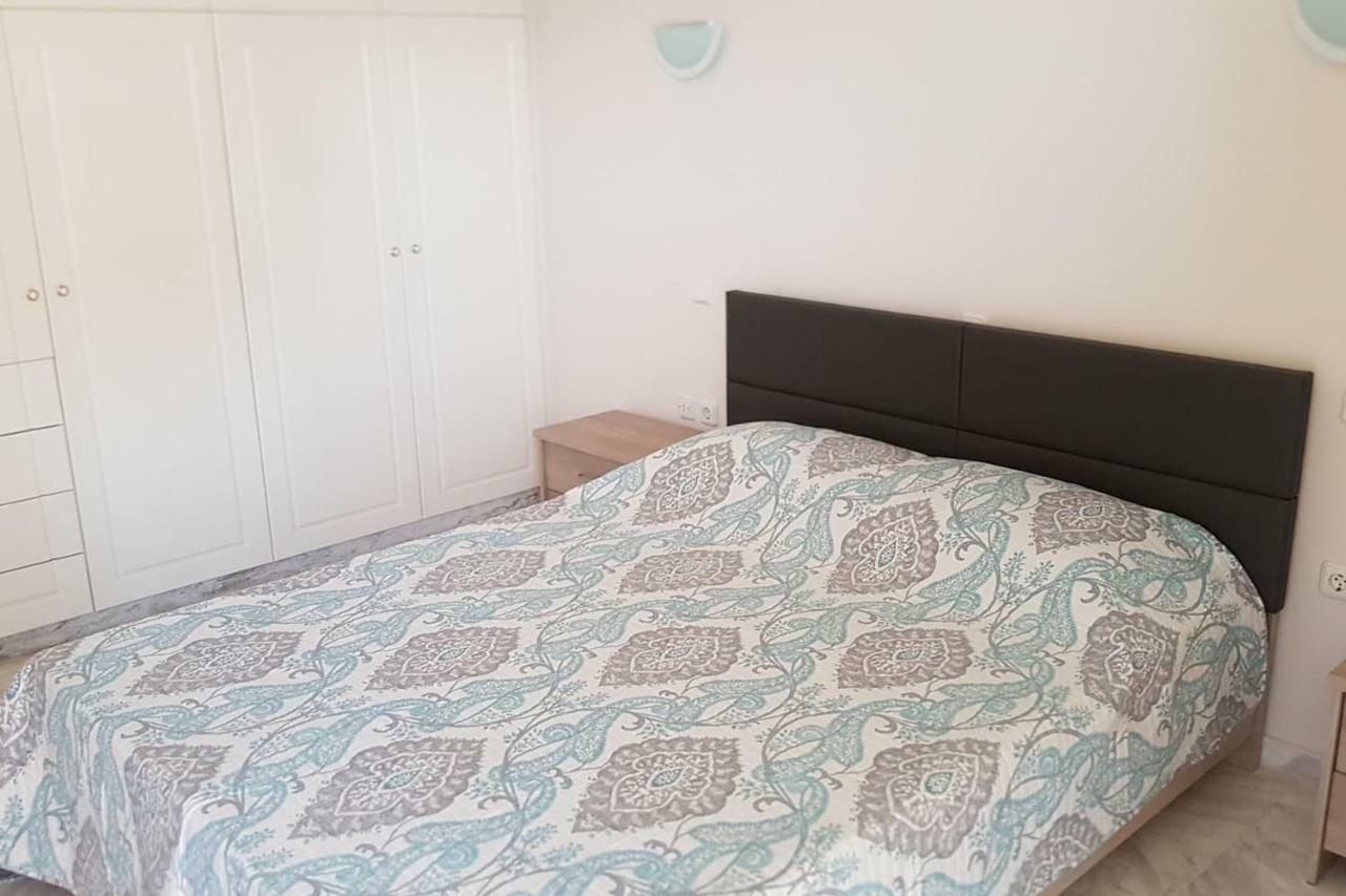 Galini Apartment Loutráki Eksteriør billede