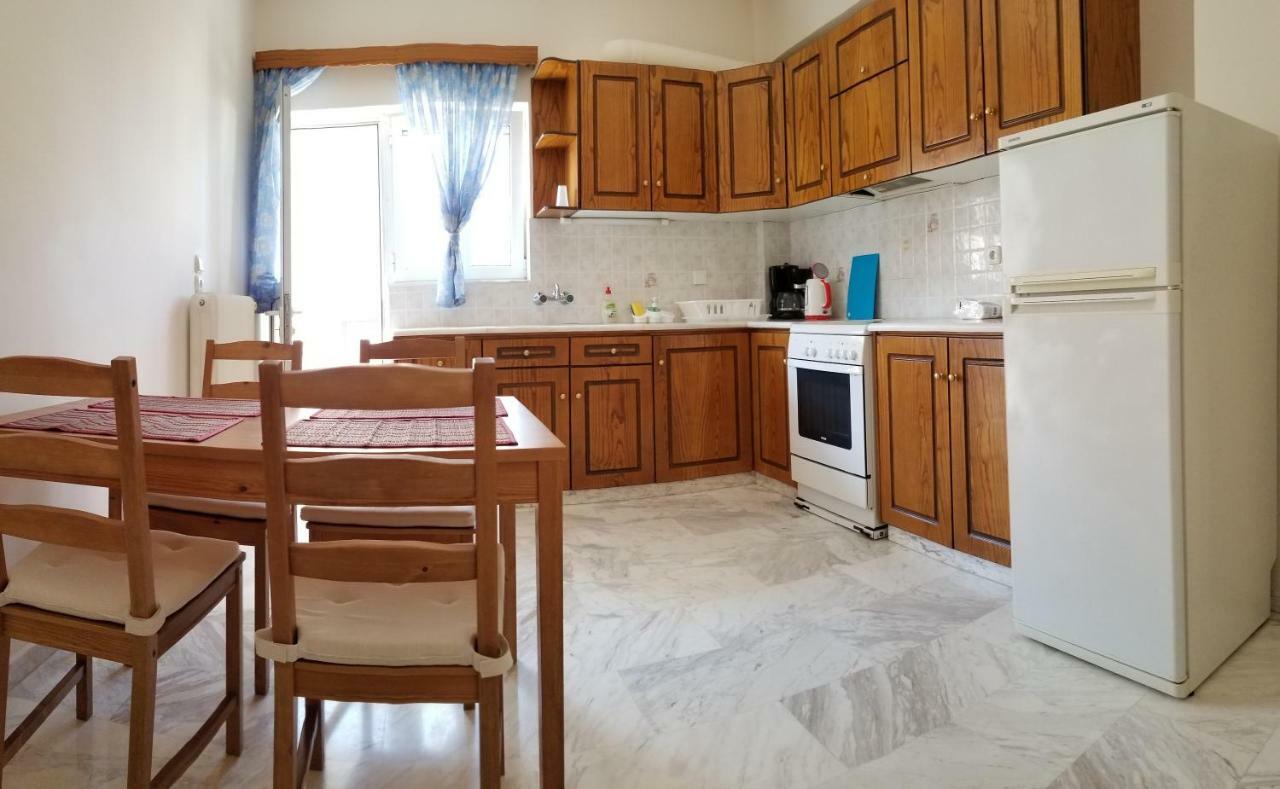 Galini Apartment Loutráki Eksteriør billede